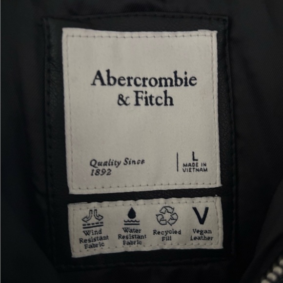 Abercrombie & Fitch | Vegan Leather Puffer Jacket - Picture 4 of 6